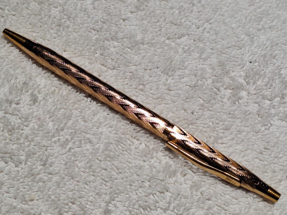 Cross Jewelers Collection "Flamestitch" JWL 402-1 23K Gold Plated Ballpoint Pen